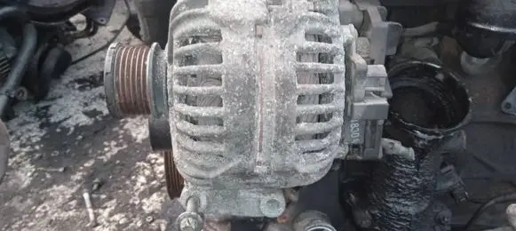Chrysler PT Cruiser Generator/alternator 0124615032 A0131540702