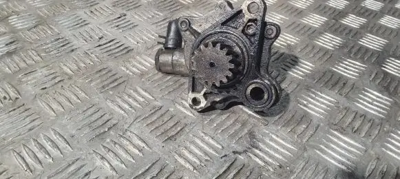 Mitsubishi Pajero Vacuum pump