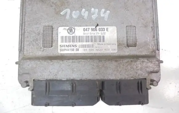 Skoda Fabia Mk1 (6Y) Engine control unit/module ECU 047906033E