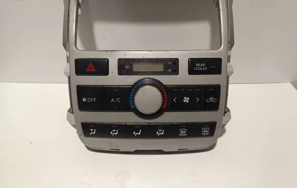 Toyota Avensis Verso Climate control unit 5590044280 1464309635 43341
