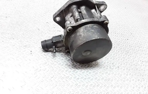 Renault Scenic II - Grand scenic II Vacuum pump 72238914 8200175167