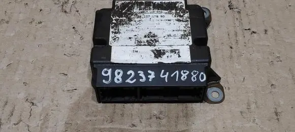 Citroen C5 Airbag control unit/module 9823741880