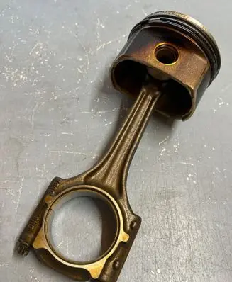 Audi A6 S6 C5 4B Piston with connecting rod 81P32
