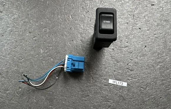Other switches/knobs/shifts