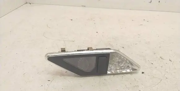 BMW 3 E46 Rear seat light 8375585 38941313