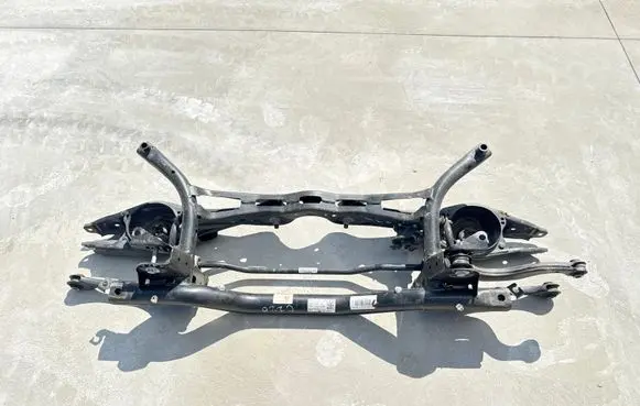 Volkswagen Golf VIII Rear subframe 5WA505315