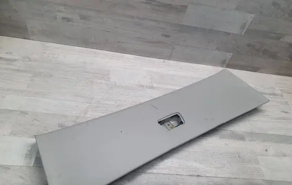 Volvo XC70 Headlining lighting console trim 