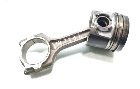 Honda CR-V Piston with connecting rod 