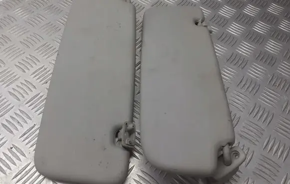 Volkswagen Fox Sun visor