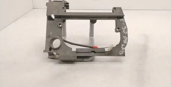 BMW 5 E39 Front door exterior handle/bracket 
