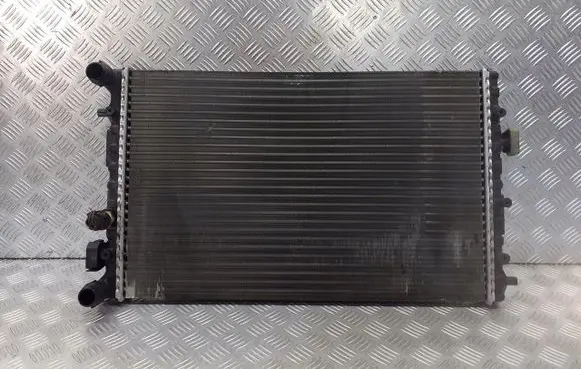 Skoda Fabia Mk1 (6Y) Coolant radiator 6Q0121253
