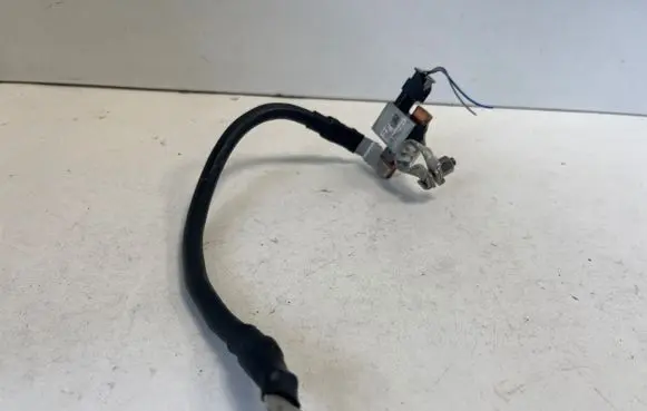 Audi A4 S4 B9 Negative earth cable (battery) 8S0915181C