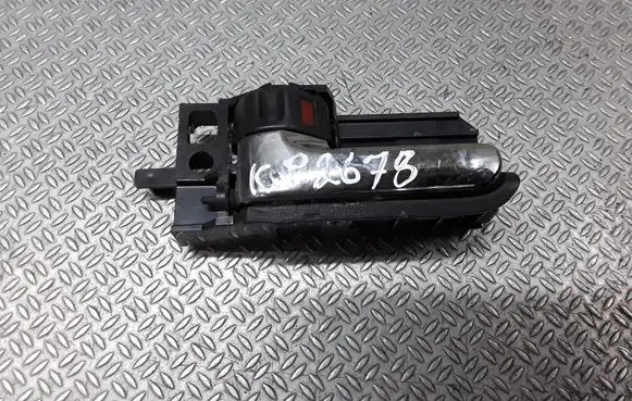 Toyota Avensis T250 Front door interior handle 50594A1