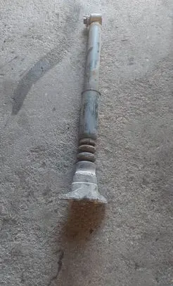 Rear shock absorber/damper