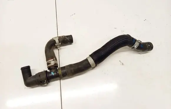 Hyundai Kona I Engine coolant pipe/hose 