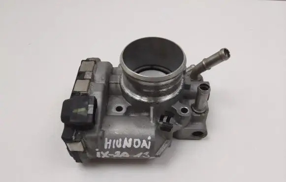 Hyundai ix20 Throttle valve 351002B150