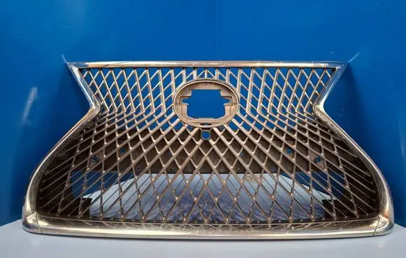 Lexus LS 460 - 600H Front bumper upper radiator grill 5311150200 5316550010 5315750010