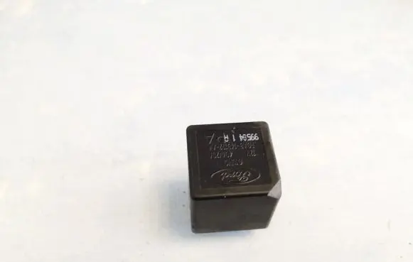 Ford Focus Other relay f0ab14b192aa f0ab-14b192-aa