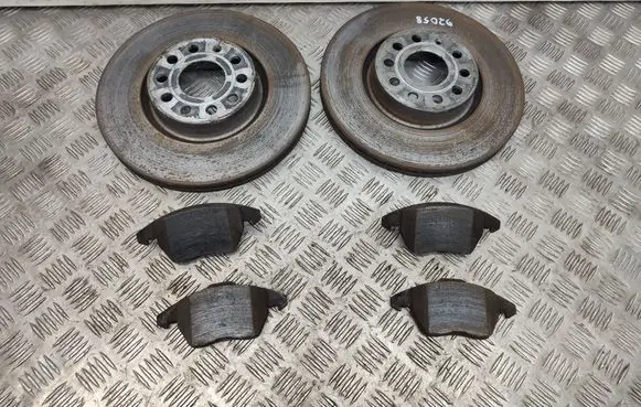 Volkswagen PASSAT B7 USA Front brake disc