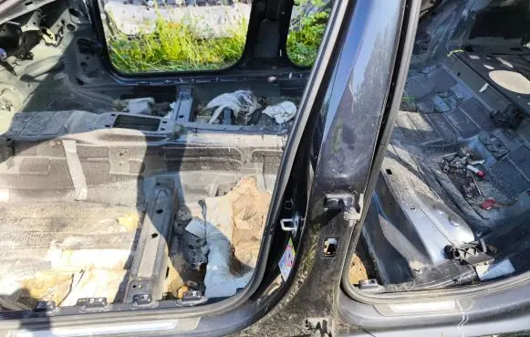 Audi A6 C7 Pillar (middle) 
