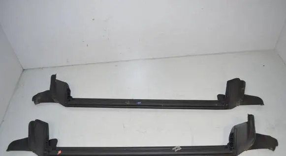BMW i4 Rubber seal rear door window/glass 7482951 7482952 51357482951