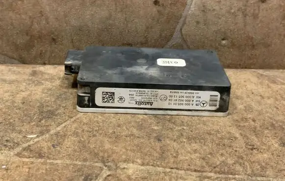Mercedes-Benz GL X166 Blind spot module A0009050110
