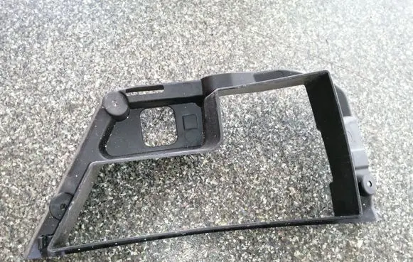 Mercedes-Benz ML W166 Fog light bracket A1668850063