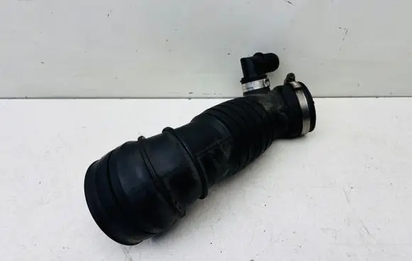 Audi A6 Allroad C5 Air intake hose/pipe 4B0129627B
