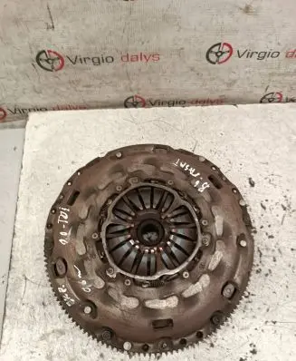 Volkswagen PASSAT B6 Clutch set kit F2702 03g14102