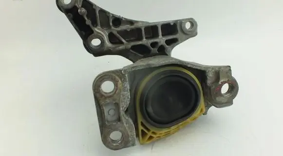 Renault Megane I Engine mount vacuum valve 