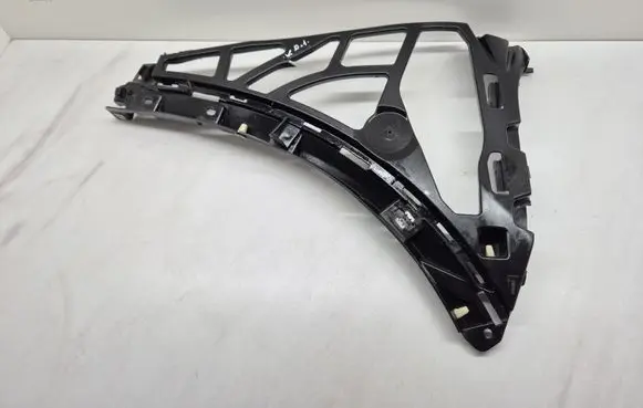 Porsche Cayenne (92A) Front bumper mounting bracket 7P5807177B