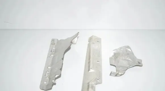 BMW 4 F32 F33 Heat shield in engine bay 8684919 7644617 8689465