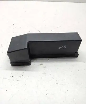 Lexus IS 220D-250-350 Fuse box cover 8266253060