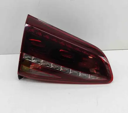 Volkswagen Golf VII Tailgate rear/tail lights 81240112 5G0945307E