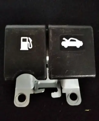 Nissan X-Trail T32 Engine bonnet (hood) release handle