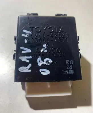 Toyota RAV 4 (XA30) Other control units/modules 4230001000 8594042020