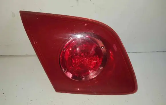 Mazda 3 I Tailgate rear/tail lights P2913L