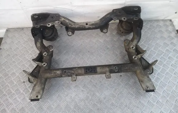 Mercedes-Benz E W212 Front subframe