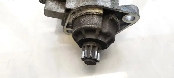 Volkswagen PASSAT B6 Starter motor
