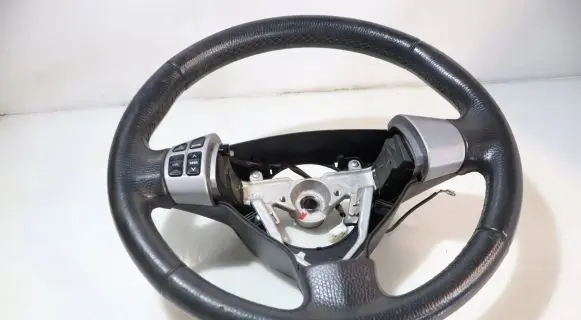 Suzuki Swift I Steering wheel