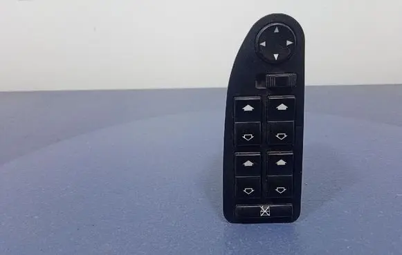 BMW 5 E39 Electric window control switch 6904306