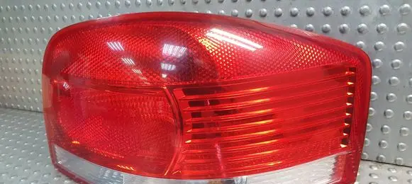 Ford Mondeo MK IV Rear/tail lights 7S7113404B