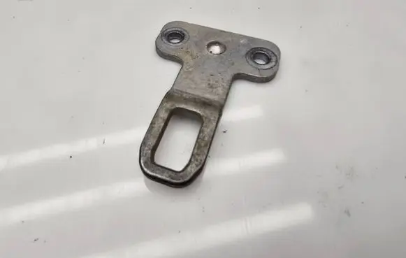 Mercedes-Benz Sprinter W907 W910 Rear door lock loop/hook striker A9107430600