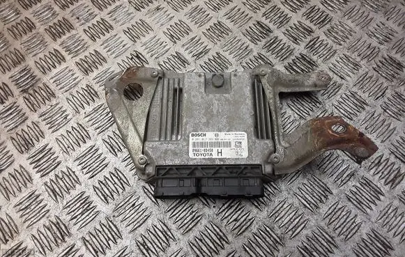 Toyota Yaris Engine control unit/module 0281012322 896610D450