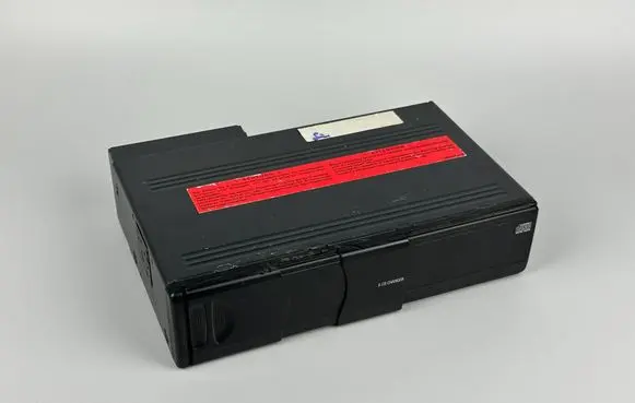 BMW X5 E53 CD/DVD changer 6913388 65126913388 8364931
