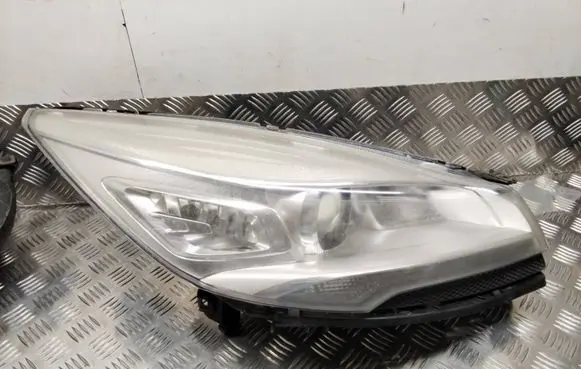 Ford Kuga II Headlight/headlamp 90021743 CV4413D154AH