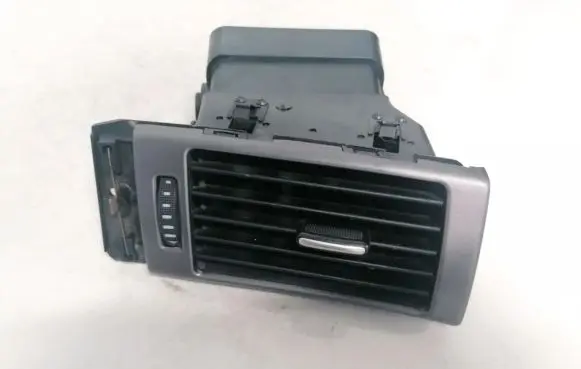 Audi A6 S6 C5 4B Dash center air vent grill 4b1820902