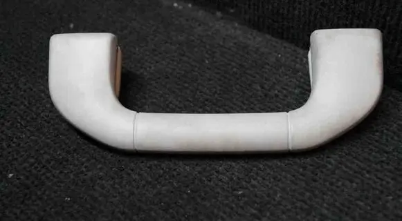 Mercedes-Benz E W212 Front interior roof grab handle A2048100051