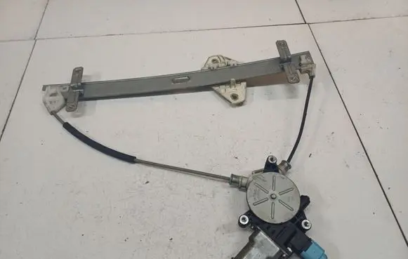 Honda FR-V Sliding door window regulator with motor 