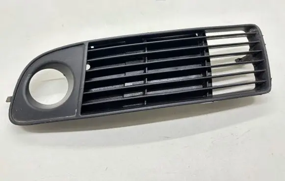 Audi A6 S6 C5 4B Front bumper lower grill 4B0807681J